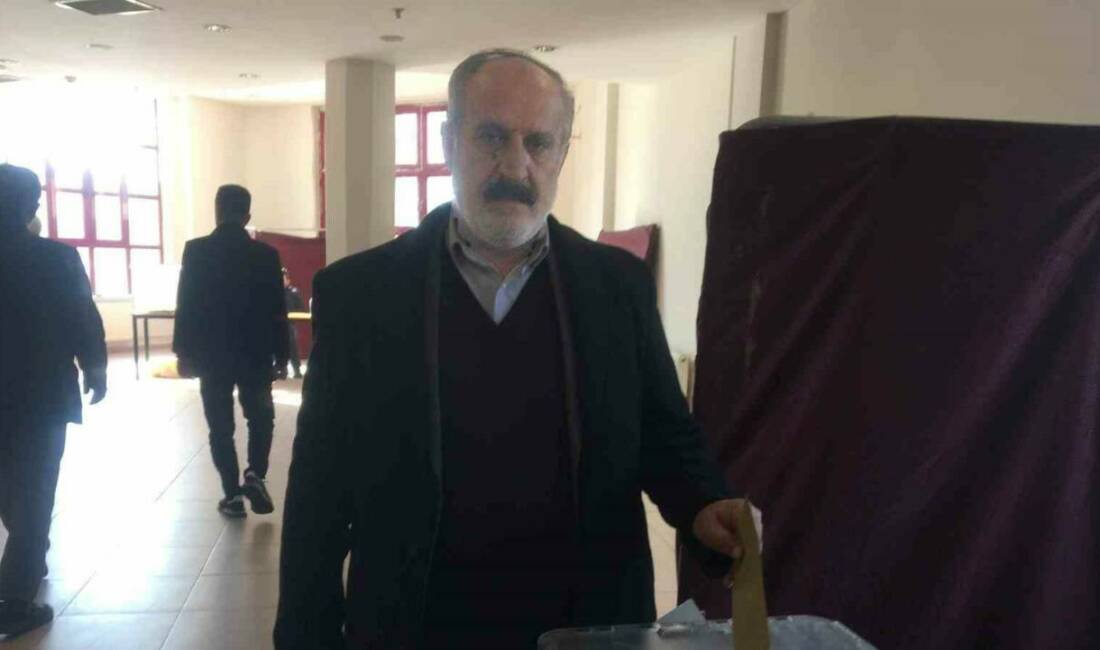 Adıyaman’ın Kahta Şoförler ve Otomobilciler Esnaf Odası Genel Kurul Toplantısı