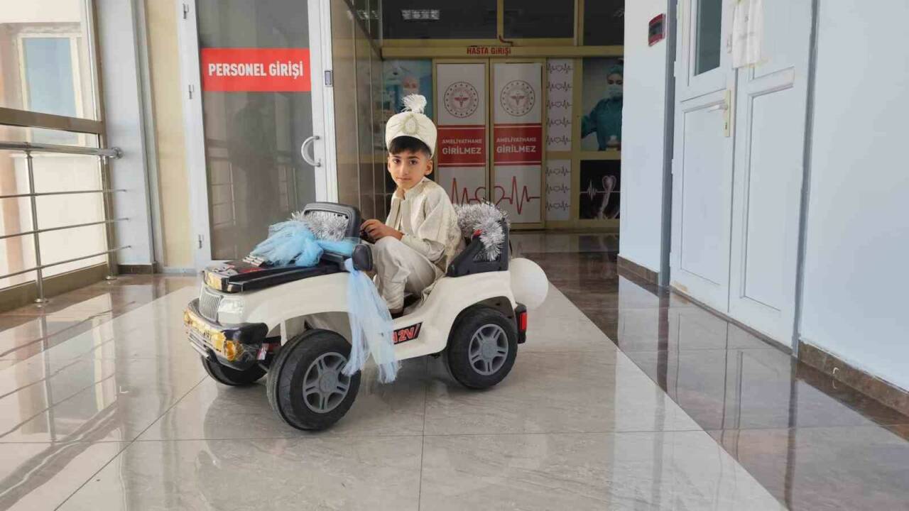 Adıyaman’ın Kahta Devlet Hastanesi’nde hayata geçirilen yeni uygulama ile ameliyat