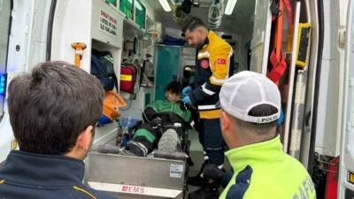 Adıyaman’da, otomobil ile motosikletin çarpışması sonucu meydana gelen kazada 1