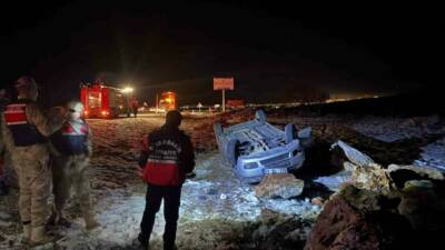 Diyarbakır’ın Ergani ilçesinde otomobilin takla attığı kazada sürücü ağır yaralandı.