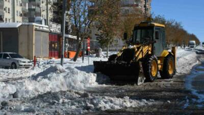 Şanlıurfa’nın Siverek ilçesinde iki gün boyunca etkili olan yoğun kar