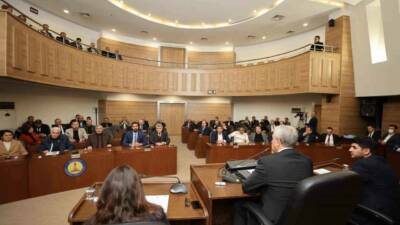 2026 yılının ilk meclis toplantısının birinci oturumu Şahinbey Belediyesi Meclis