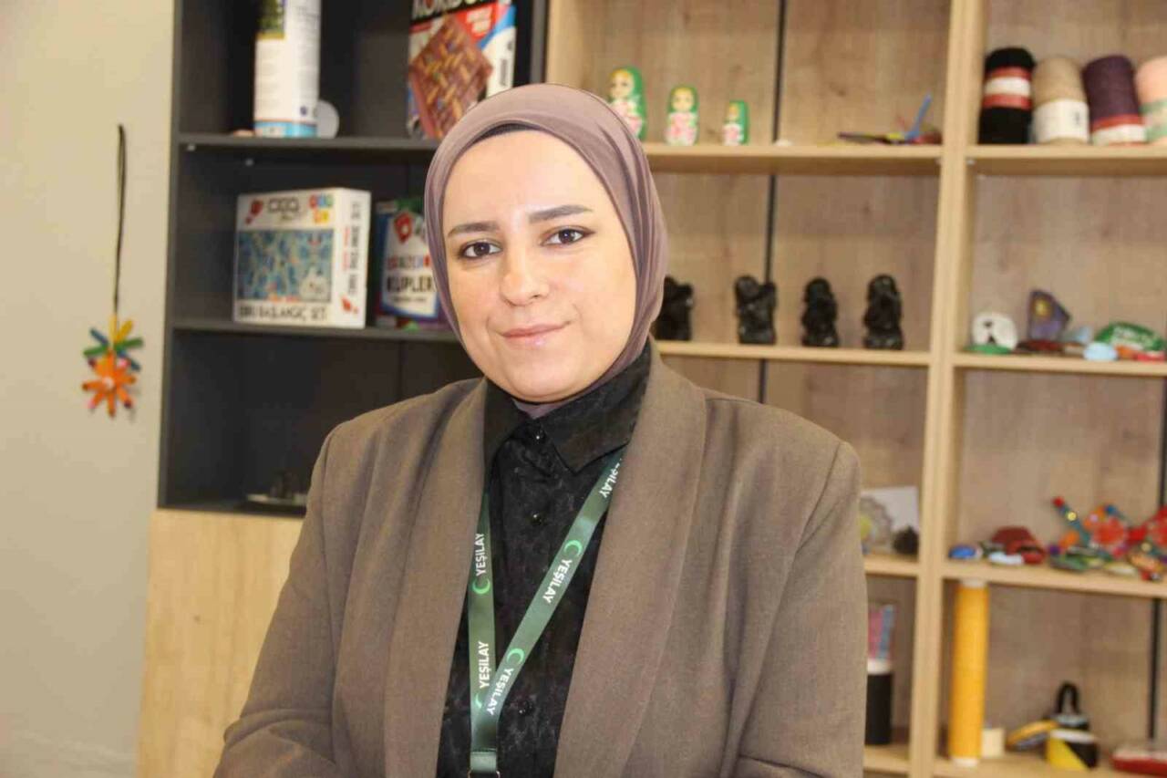 Şırnak Yeşilay Danışmanlık Merkezi, merkez ve ilçelerinde bağımlı bireyler ile