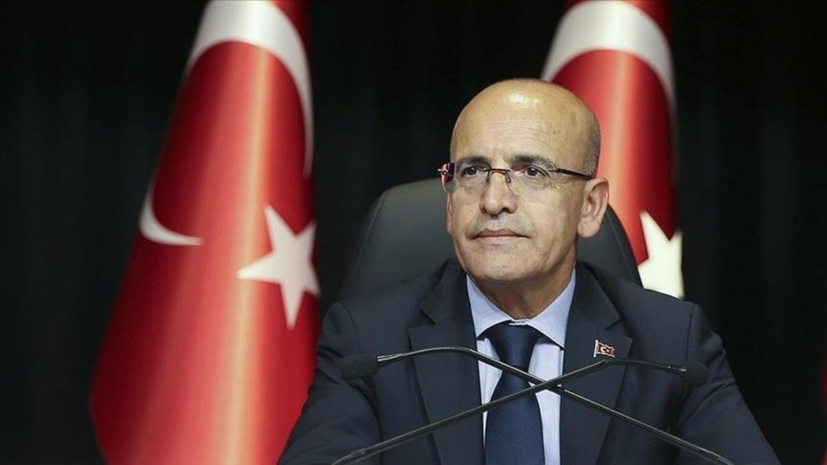 Hazine ve Maliye Bakanı Mehmet Şimşek katıldığı canlı yayında "Yabancı