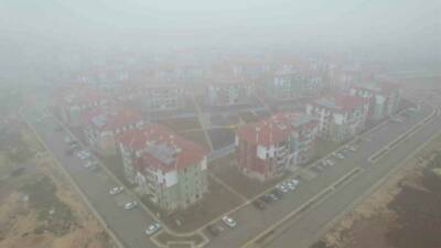 Adıyaman’da aniden bastıran sis kenti etkisi altına aldı.