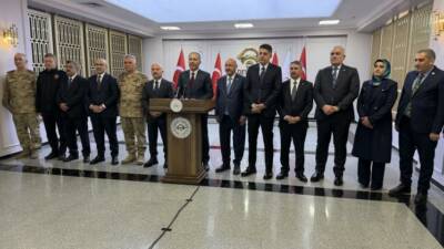 Kahramanmaraş merkezli depremlerin 3'üncü yıl dönümü dolayısıyla Adıyaman'a gelen Ali