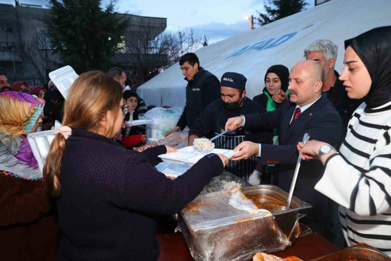 Adıyaman’da Ramazan ayının bereketi ve manevi atmosferi, düzenlenen iftar programında