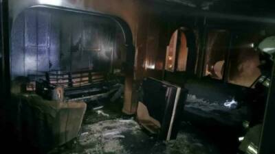 Diyarbakır’ın merkez Yenişehir ilçesinde elektrik sobası kayaklı çıkan yangında ev