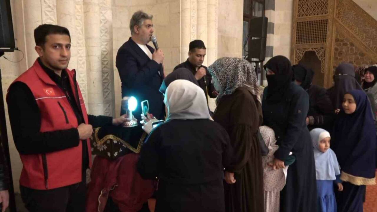 Gaziantep’te Ramazan ayı dolayısıyla her gün bir camide ziyarete açılan