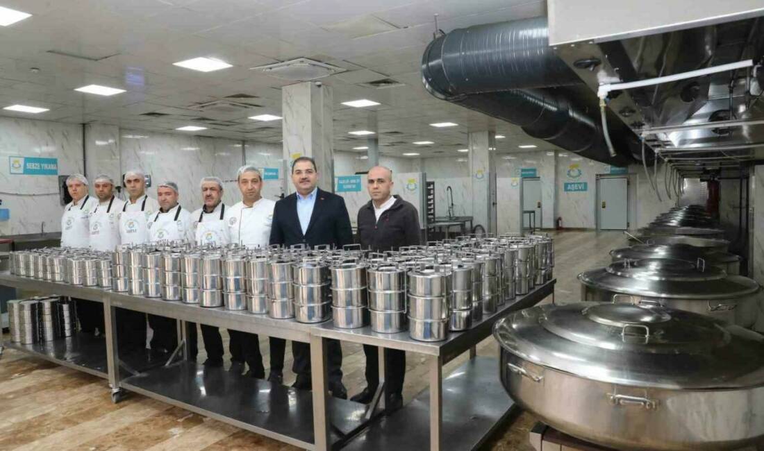 Haliliye Belediye Başkanı Mehmet Canpolat, Ramazan ayı öncesinde Sosyal Hizmetler