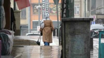Kilis’te sabah saatlerinde etkili olan sağanak yağış ve zaman zaman