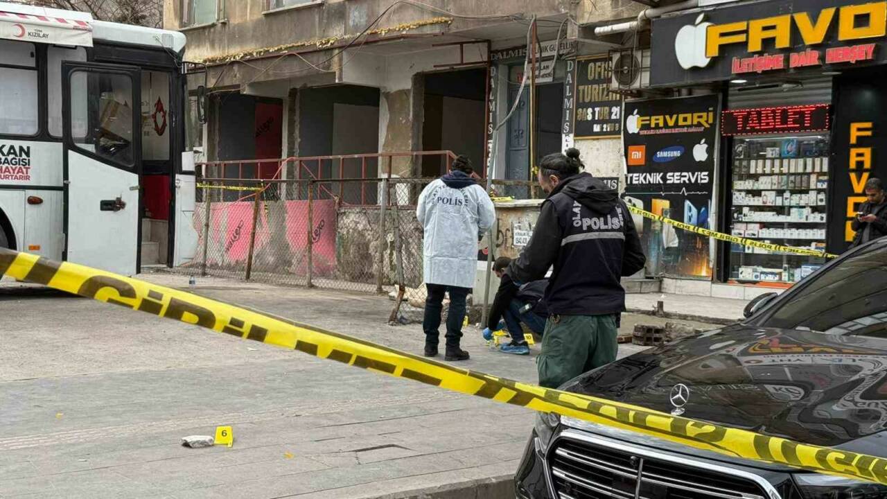 Diyarbakır’da müteahhit ile emlakçı arasında ’tadilat’ nedeni ile çıkan silahlı