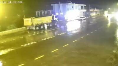 Adıyaman’da otomobilin çarptığı yaşlı kadın hastanede hayatını kaybetti. Kaza anları