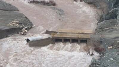 Adıyaman’ın Sincik ilçesinde etkili olan kuvvetli sağanak yağış, birçok dere