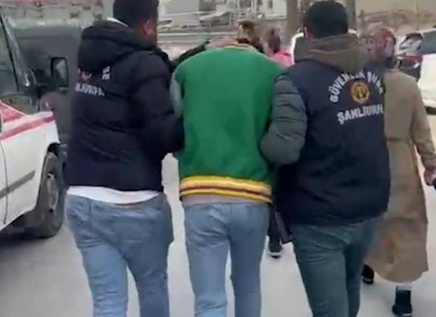 Şanlıurfa’da sosyal medya üzerinden devletin egemenlik alametlerini aşağılama ve Atatürk