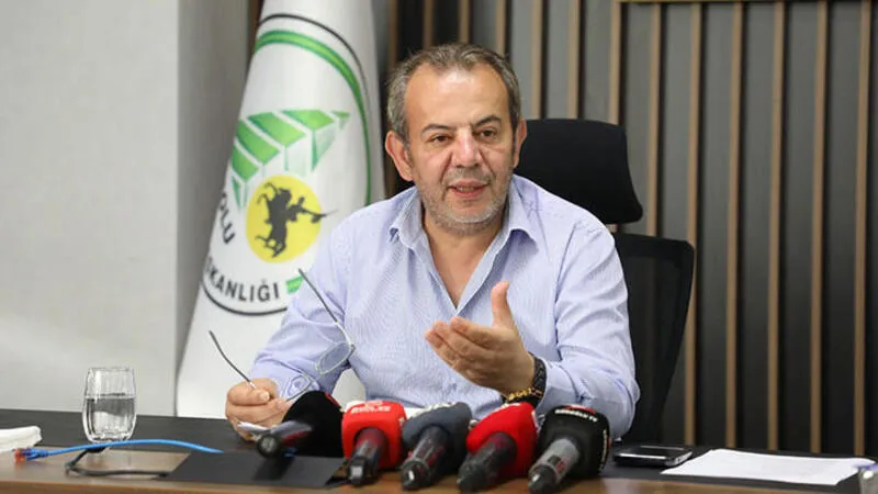 Bolu Belediye Başkanı Tanju Özcan, irtikap soruşturması kapsamında sabah saatlerinde