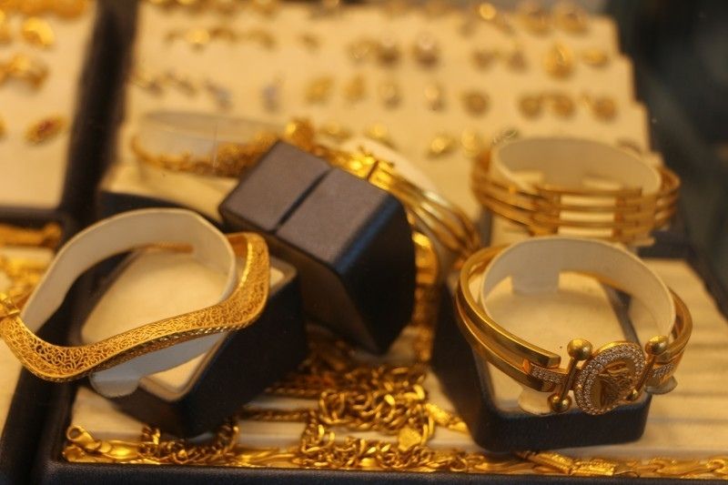 Altın alım satımı yapacaklar ve yatırımcılar merakla güncel altın fiyatlarını