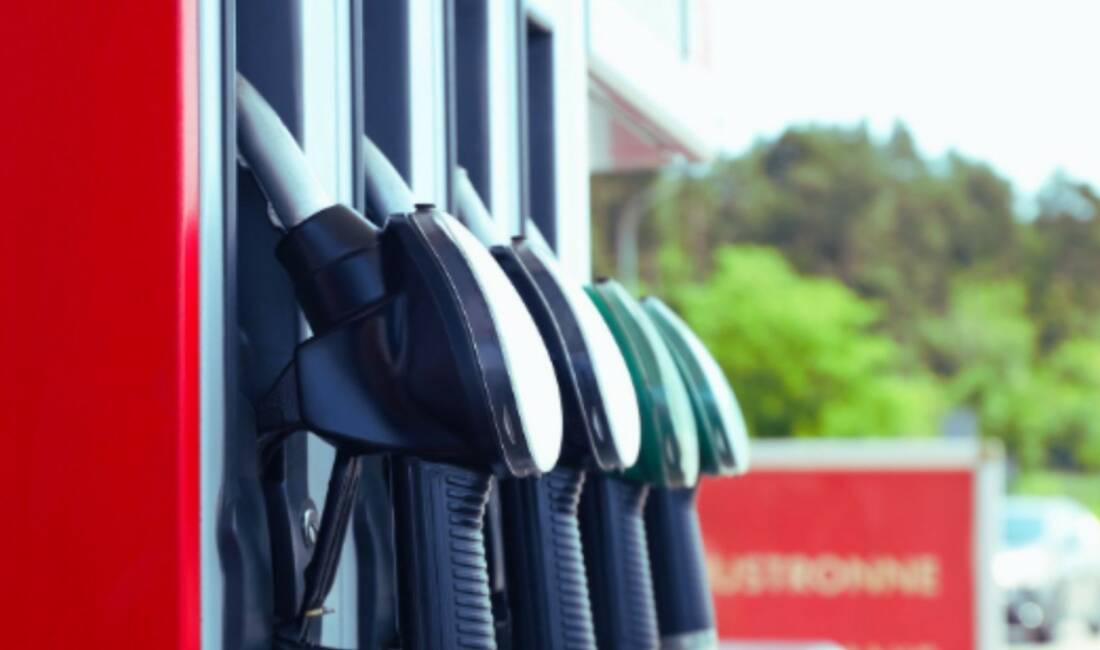 Küresel enerji piyasalarında yaşanan dalgalanmanın ardından akaryakıta yapılması beklenen zamların