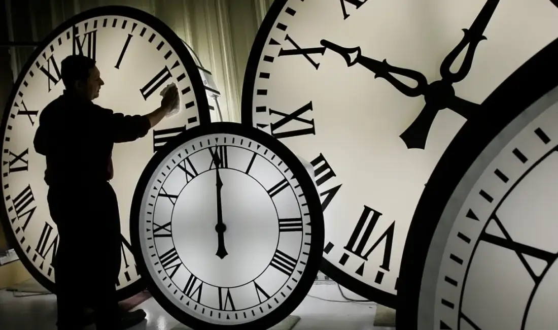 Avrupa genelinde yaz saati uygulamasına geçiliyor. Mart ayının son pazar