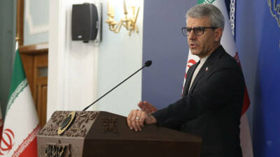 İran Dışişleri Sözcüsü İsmail Bekayi uluslararası toplumu uyararak, "Uluslararası toplum