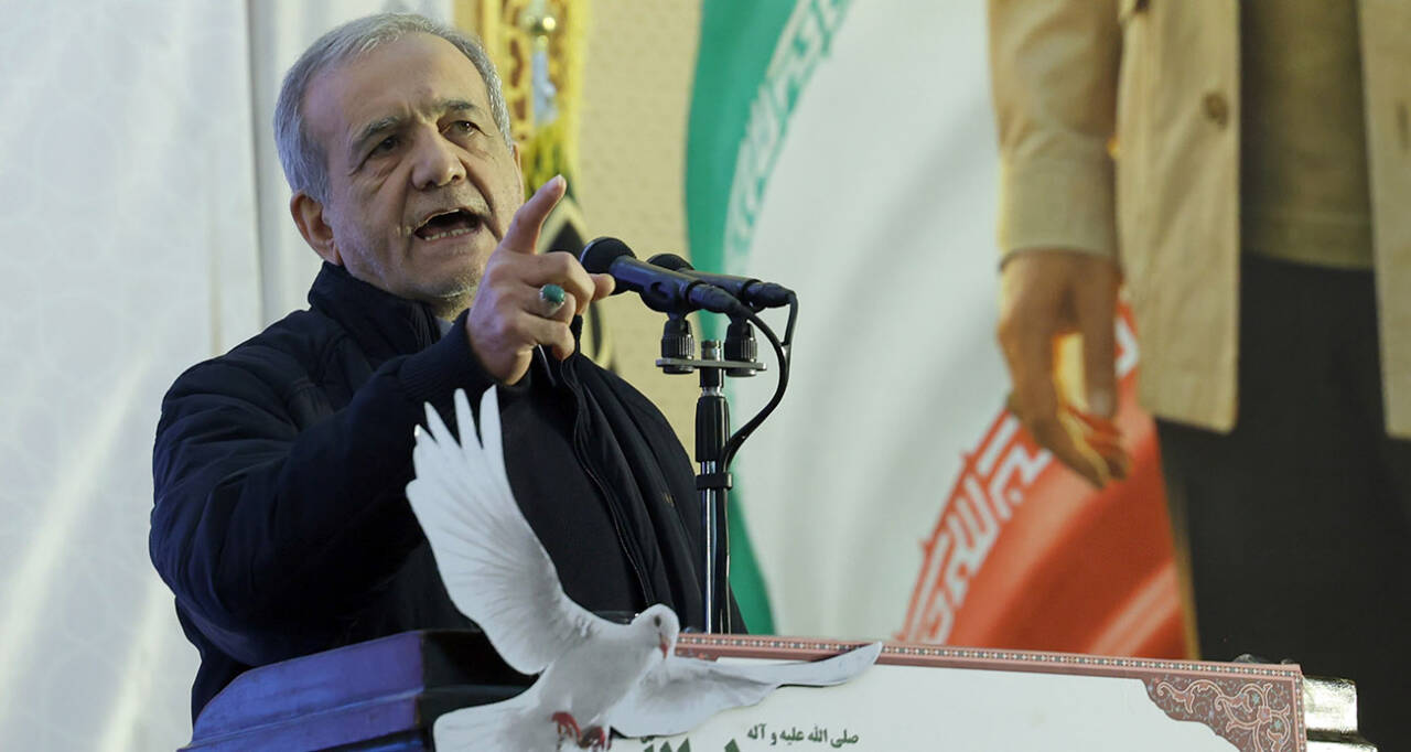 İran Cumhurbaşkanı Mesud Pezeşkiyan, "Ülke durma noktasına gelmedi. Mevcut faaliyetler