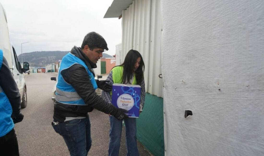 Adıyaman Belediyesi, Ramazan ayı kapsamında ihtiyaç sahibi ailelere yönelik yardım