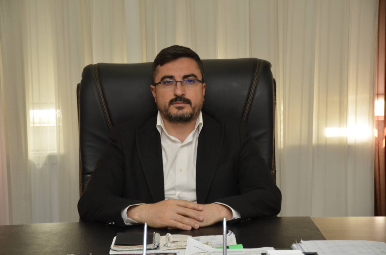 Besni Şoförler ve Otomobilciler Esnaf Odası Başkanı Ferhat Sonğur, standart