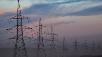 Irak Elektrik Bakanlığı, ülke genelindeki elektrik şebekesinin tamamen devre dışı