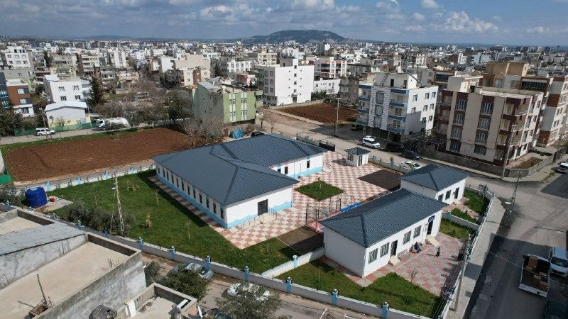 Adıyaman Belediyesi tarafından Yeşilyurt Mahallesi’nde hizmete açılan kreş ve gündüz