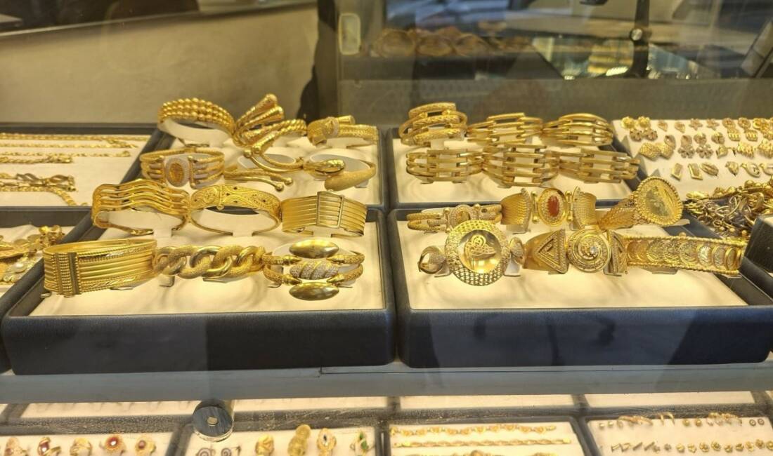 Önemli yatırım araçlarından biri olarak görülen altında yaşanan hareketlilik devam