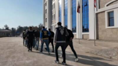 Adıyaman İl Emniyet Müdürlüğü ekiplerince çeşitli suçlardan yakalanan 18 şahıs