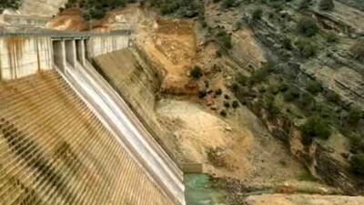 Gaziantep’in Araban ilçesinde etkili olan yağışlar Ardıl Baraj gölünü tamamen