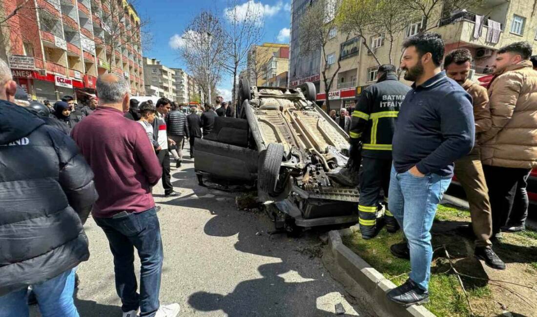 Batman'da sürücüsünün kontrolünden çıkan otomobilin refüje çarparak ters dönmesi sonucu