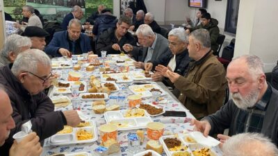 İstanbul’da düzenlenen iftar programı, Besnilileri bir araya getirdi. Bekir Eman’ın
