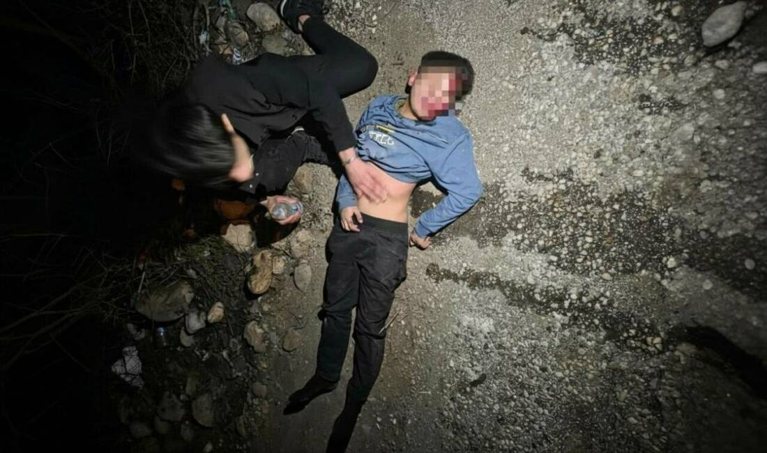 Adıyaman’ın Gerger ilçesinde bisikletli çocuğa otomobil çarptı. Kazada yaralanan çocuk