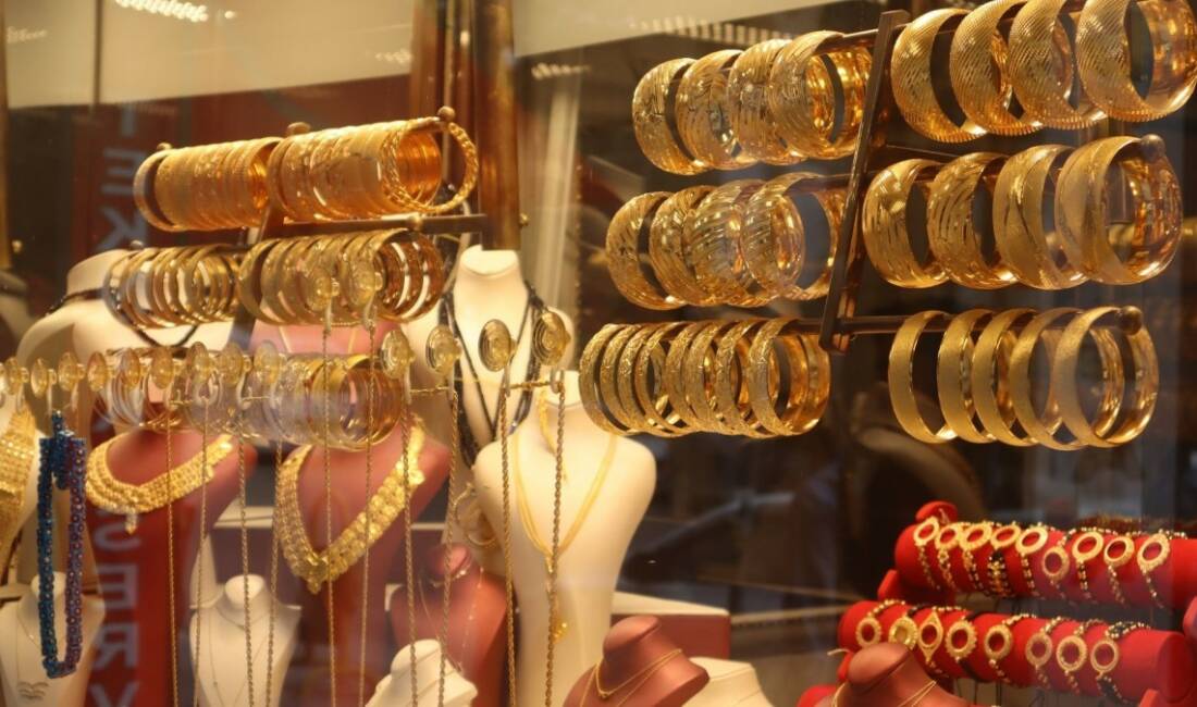 Hafta sonu itibarıyla gram altın 7.301 TL, çeyrek altın 12.148