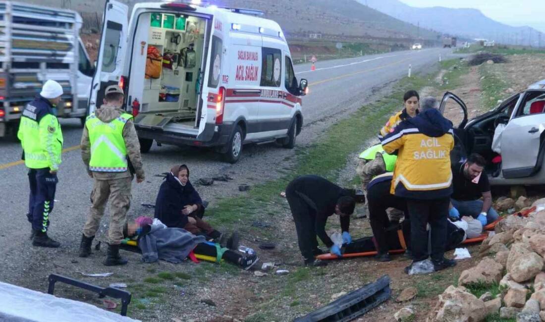 Otomobilin direksiyon hakimiyetini kaybetmesi sonucu meydana gelen trafik kazasında 5