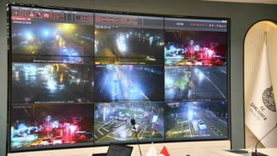 Şanlıurfa'da şiddetli yağmur sonrasında meydana gelen selde, 10 kişilik yabancı