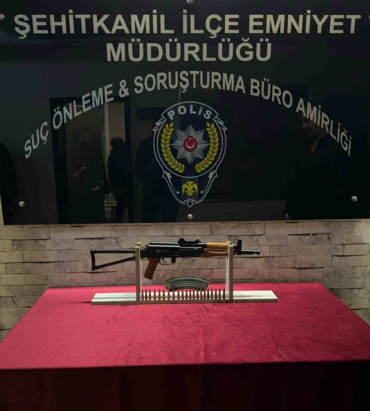 Gaziantep’te 1 adet tüfek ile 21 adet fişek ele geçirildi,