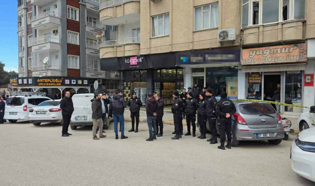Gaziantep’in Nizip ilçesinde alacak verecek meselesi nedeniyle çıkan silahlı kavgada