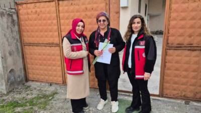 Adıyaman’ın Gölbaşı ilçesinde 8 Mart Dünya Kadınlar Günü dolayısıyla evde