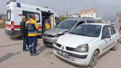 Adıyaman’da hafif ticari araç ile otomobilin çarpışması sonucu 1 kişi