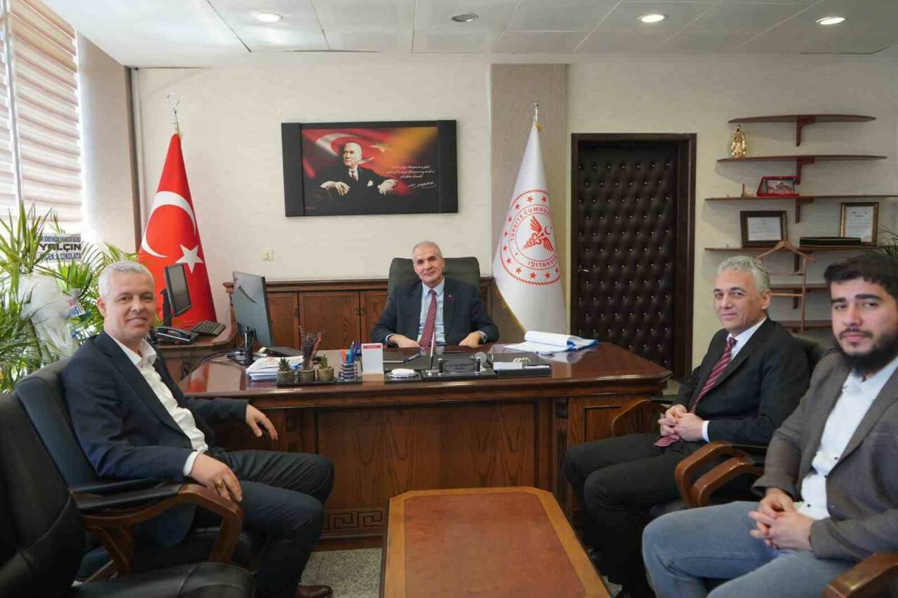 HEKİMSEN heyeti Adıyaman’da üniversite ve hastane yönetimleriyle bir araya gelerek