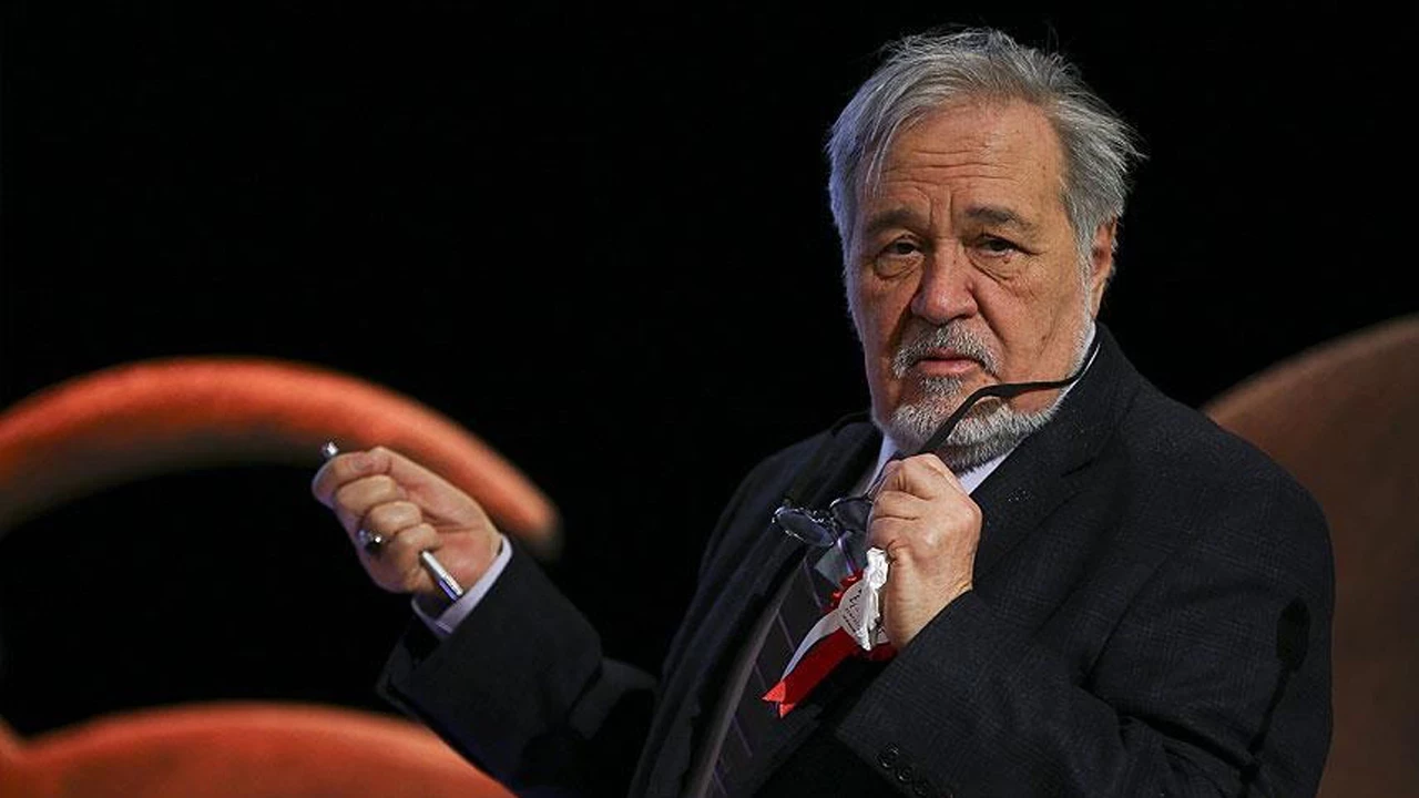 Türkiye’nin önde gelen tarihçilerinden Prof. Dr. İlber Ortaylı, İstanbul’da tedavi