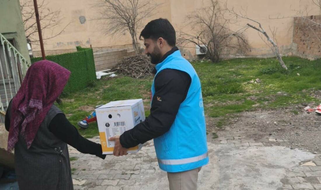 Adıyaman’ın Kahta ilçesinde Ramazan ayı dolayısıyla ihtiyaç sahibi ailelere yönelik