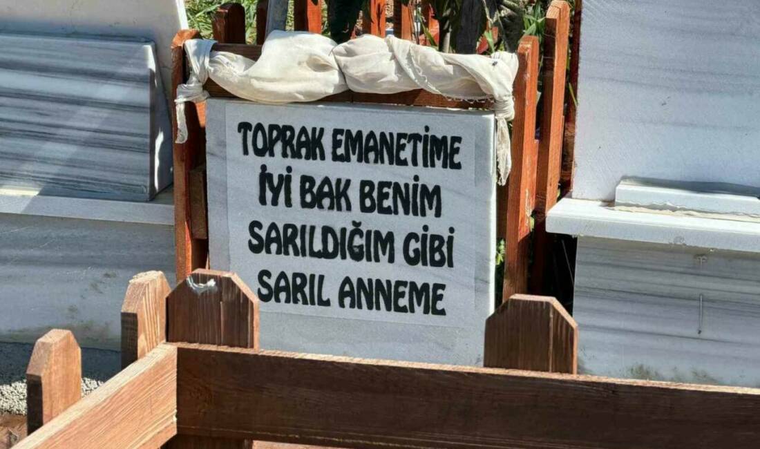 Adıyaman’da, 6 Şubat depreminde enkaz altında kalarak hayatını kaybedenlerin mezar