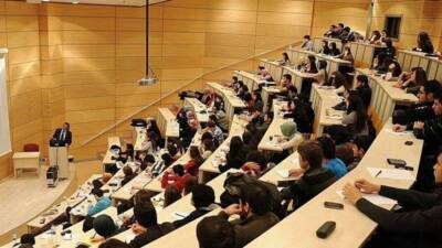 Üniversite lisans eğitim süresinin 4 yıldan 3 yıla düşürülmesine yönelik