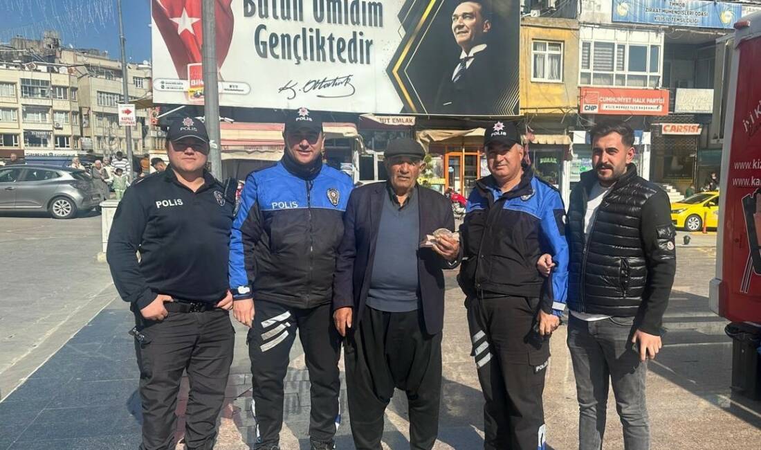 Kilis’te polis ekipleri, kendisini savcı olarak tanıtan dolandırıcılara inanmak üzere
