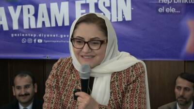 Gaziantep’te Ramazan Bayramı öncesi 600 yetim çocuğa kıyafet, ayakkabı, bayram