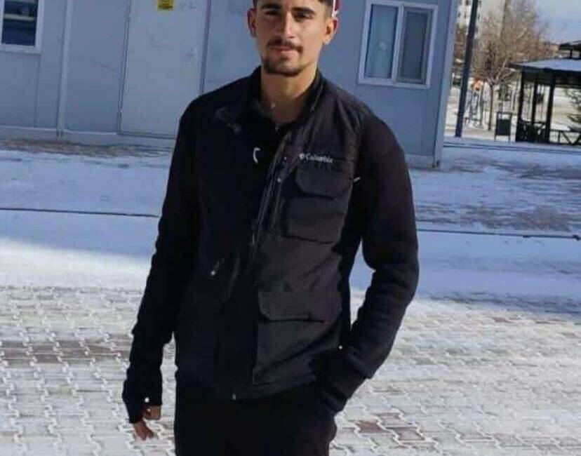 Motosiklet ile otomobilin çarpıştığı kazada motosiklet sürücüsü hayatını kaybetti, otomobil